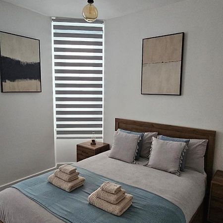 Tower Bridge Spacious King Bedroom With Extra Large Windows London Exteriör bild