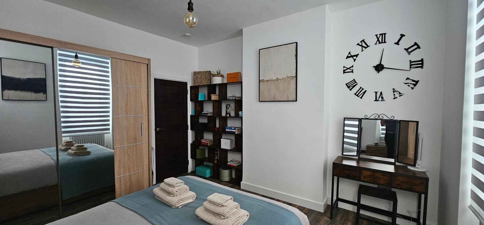 Tower Bridge Spacious King Bedroom With Extra Large Windows London Exteriör bild